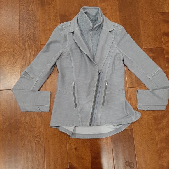Rare Lululemon moto detail jacket - Picture 5 of 14